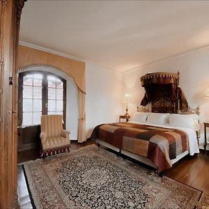Parador Santa Maria La Real